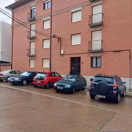 Apartamento Vut Raquel Astorga