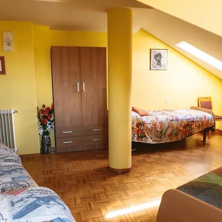 Apartment Vut Raquel Astorga